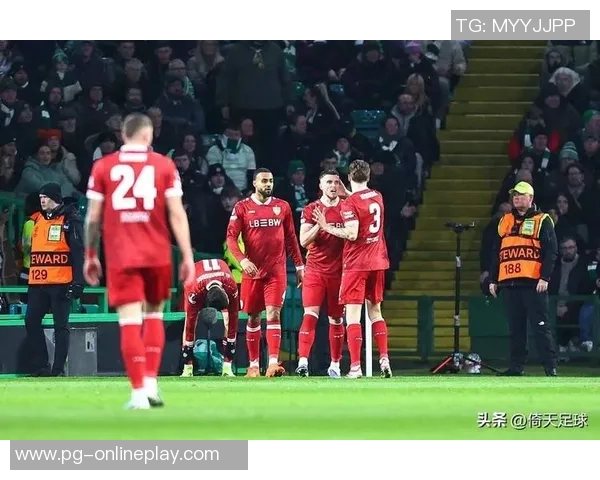 德甲激战切尔西与波尔图0比0平局绝杀瞬间引发全场热烈反响